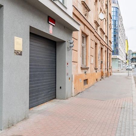 Brand New Studio Apartment #51 With Free Secure Parking In The Center Prague Ngoại thất bức ảnh